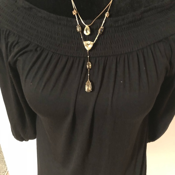 Zenana Black Top - Picture 4 of 8